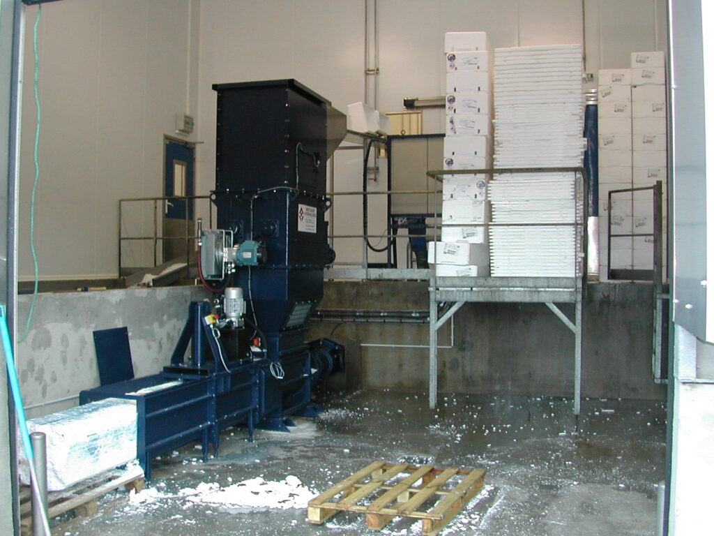 Presse à polystyrène Bretagne hydraulique