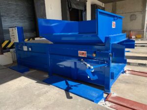 Compacteur poste fixe vérin en ligne