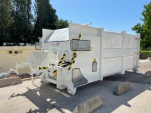 Compacteur monobloc à pelle