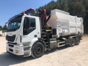 Compacteur monobloc embarqué